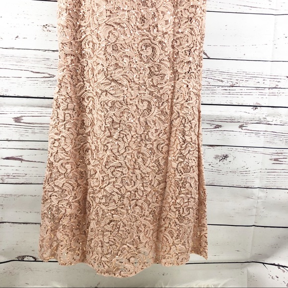 💰SOLD💰Marina long sleeve lace gown - Picture 4 of 8